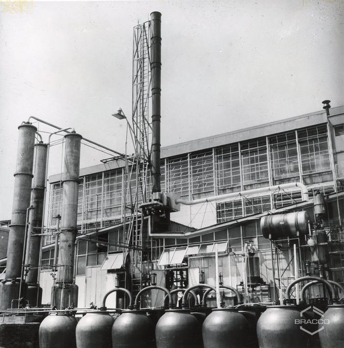 Impianto dell'edificio B5, produzione sintetici, anni '50