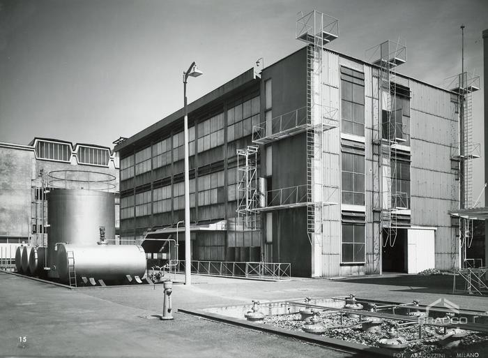 Edificio B6, produzione sintetici, inizio anni '60