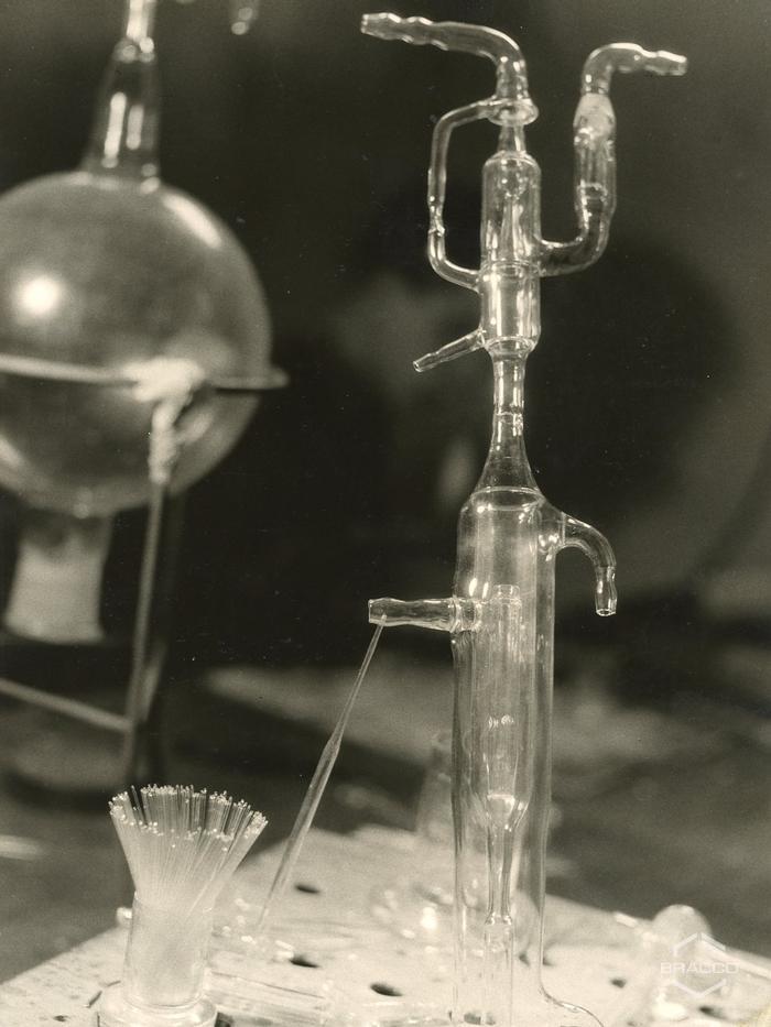 Vetreria da laboratorio, anni '60