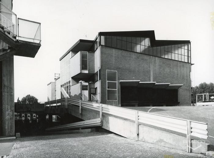 Edificio B15, confezione specialità medicinali e servizi, anni '60