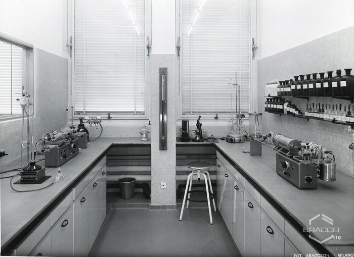 Laboratorio di microanalisi elementare, inizio anni '60
