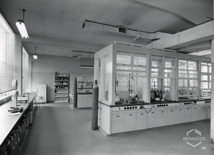 Laboratori di ricerca, sviluppo procedimenti, inizio anni '60