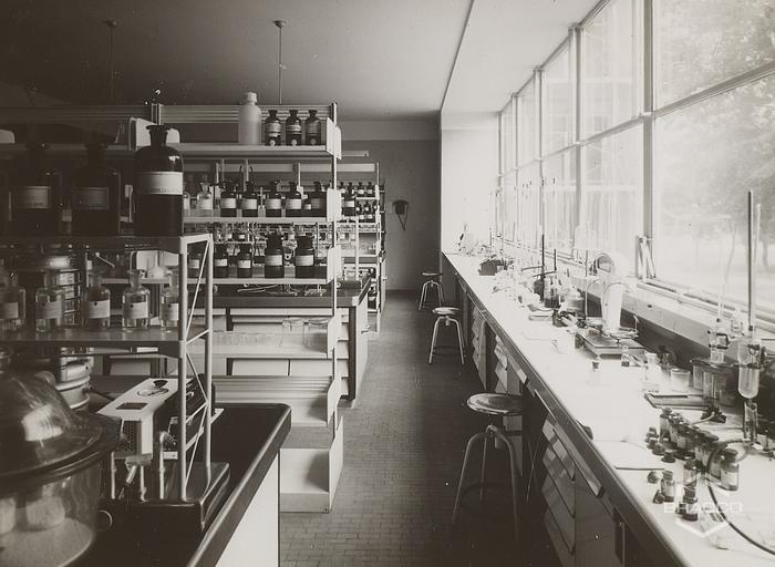 Laboratorio analitico, anni '60