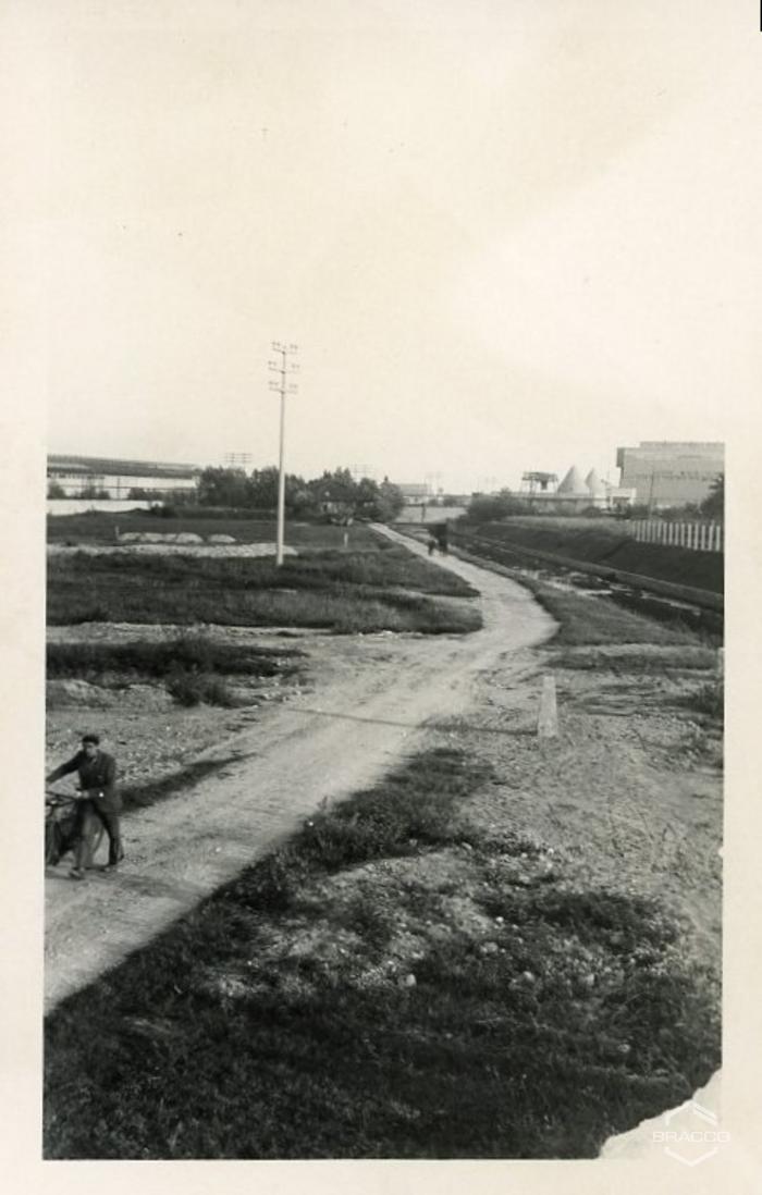 Area dello stabilimento Bracco di Lambrate, terreno edificabile, [1949]
